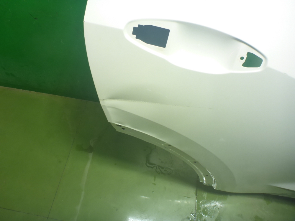 Дверь задняя правая