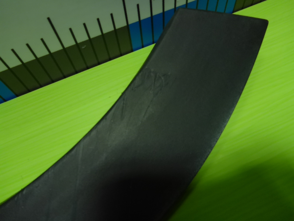 Накладка заднего крыла правого