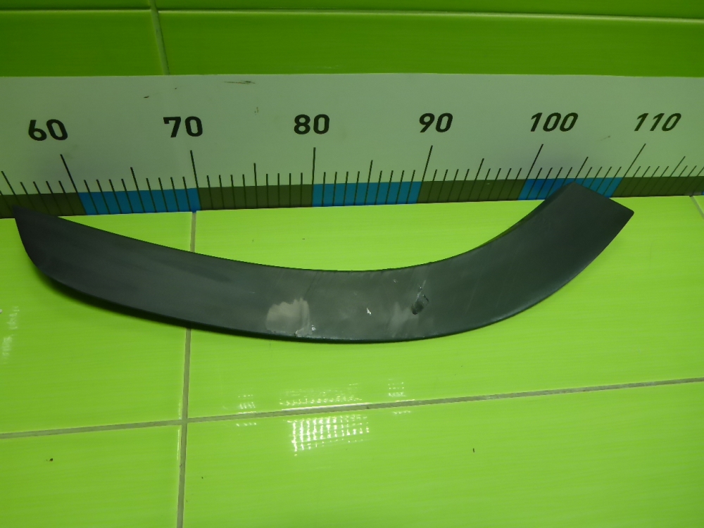 Накладка заднего крыла правого