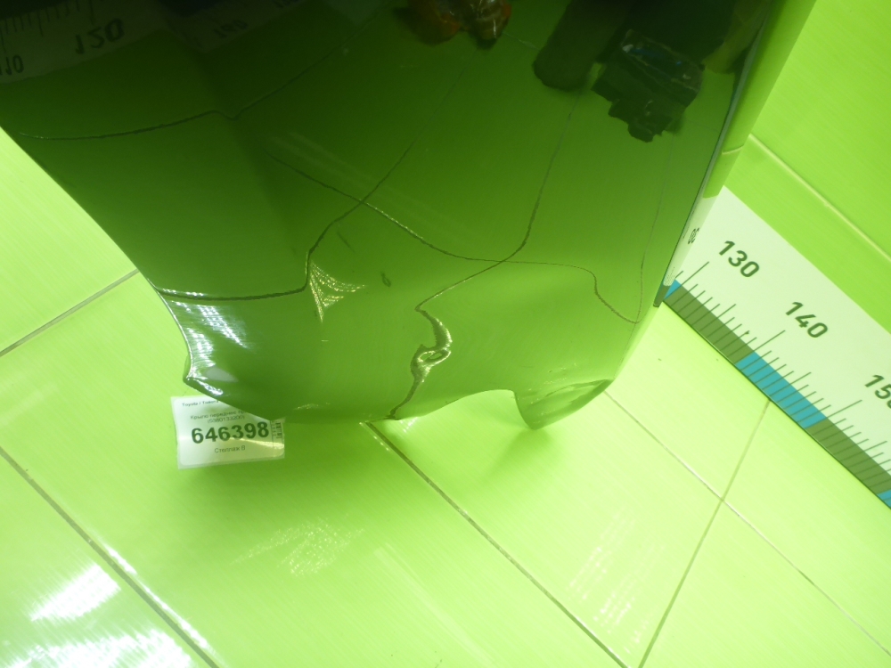 Крыло переднее правое