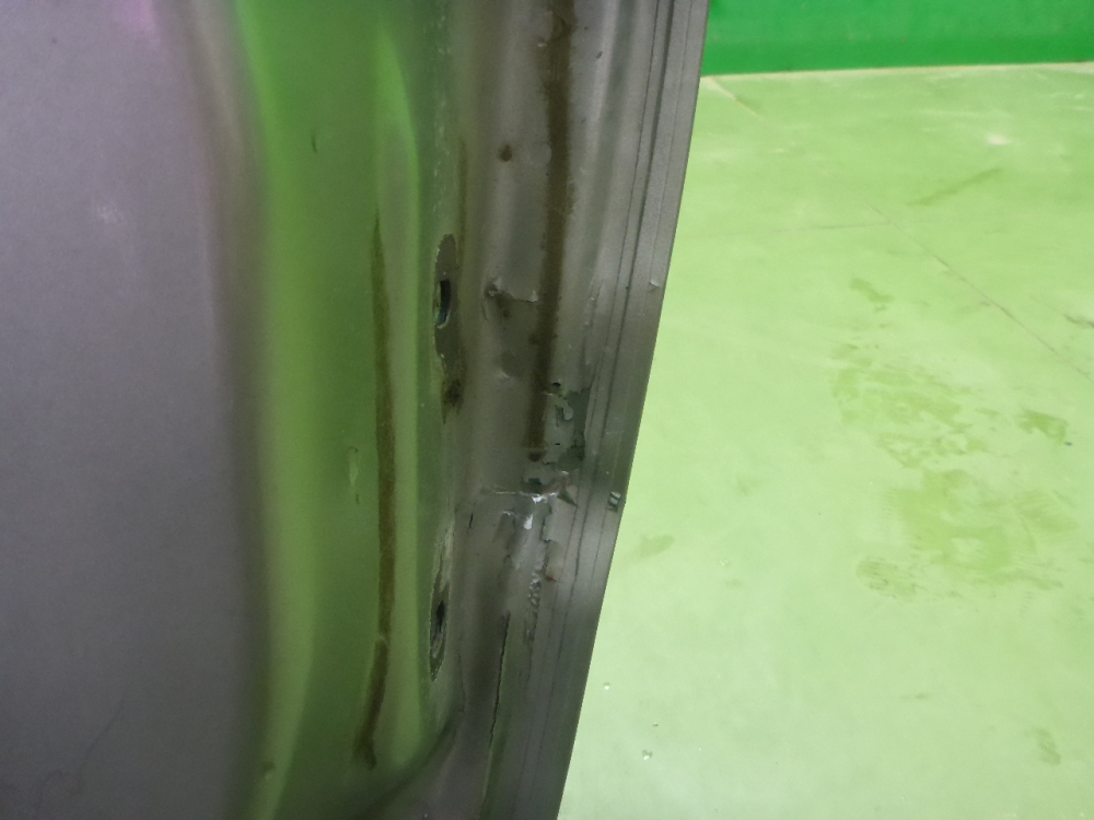 Дверь передняя левая