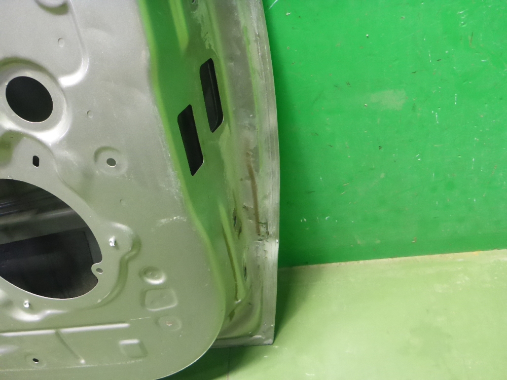 Дверь передняя левая