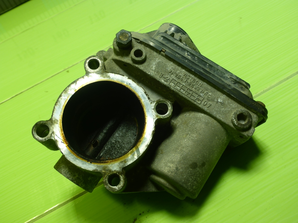 Заслонка дроссельная электрическая