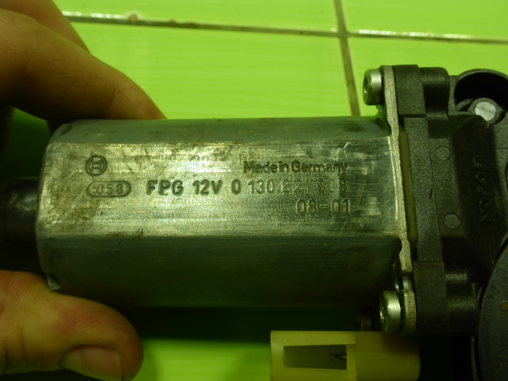 Моторчик стеклоподъемника