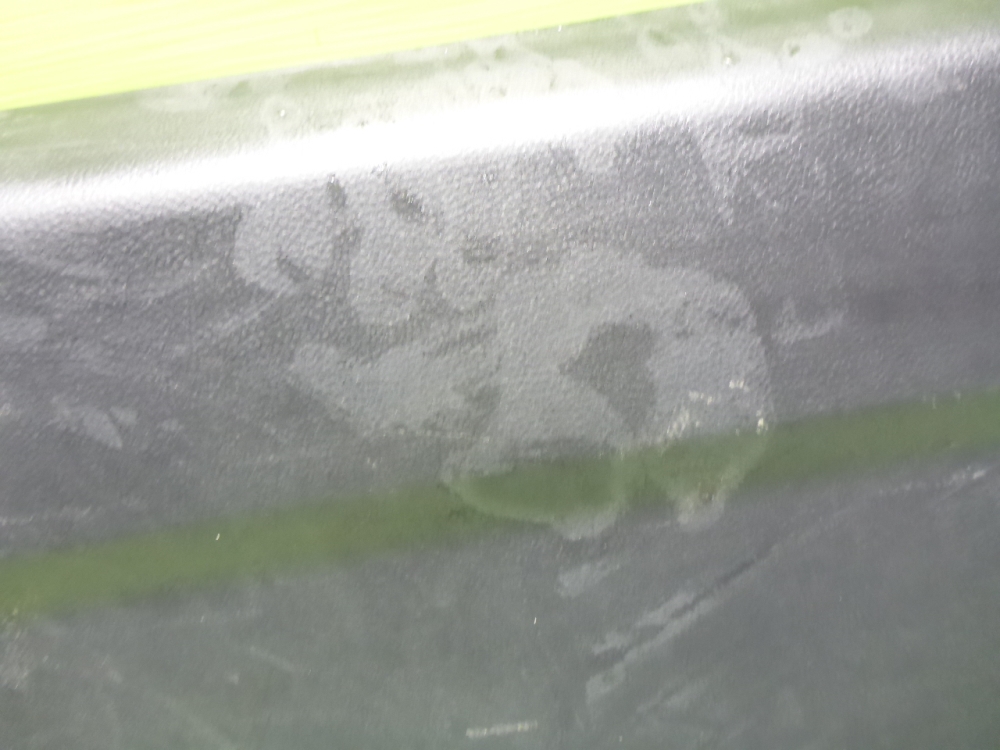 Обшивка двери багажника