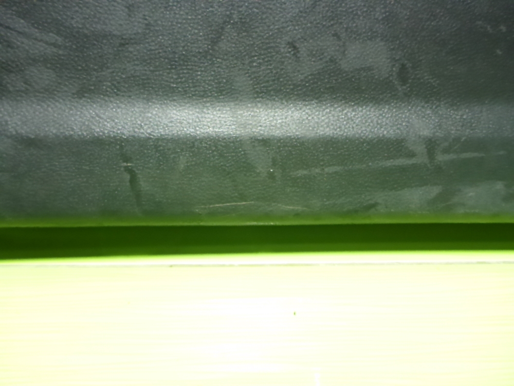 Обшивка двери багажника