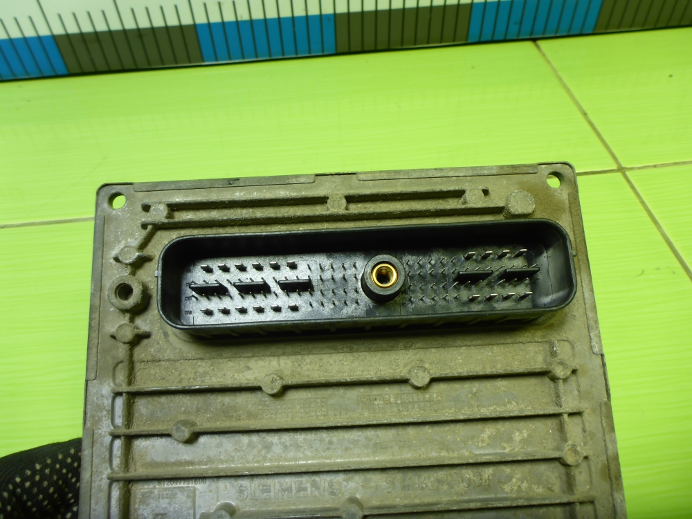 Блок управления двигателем