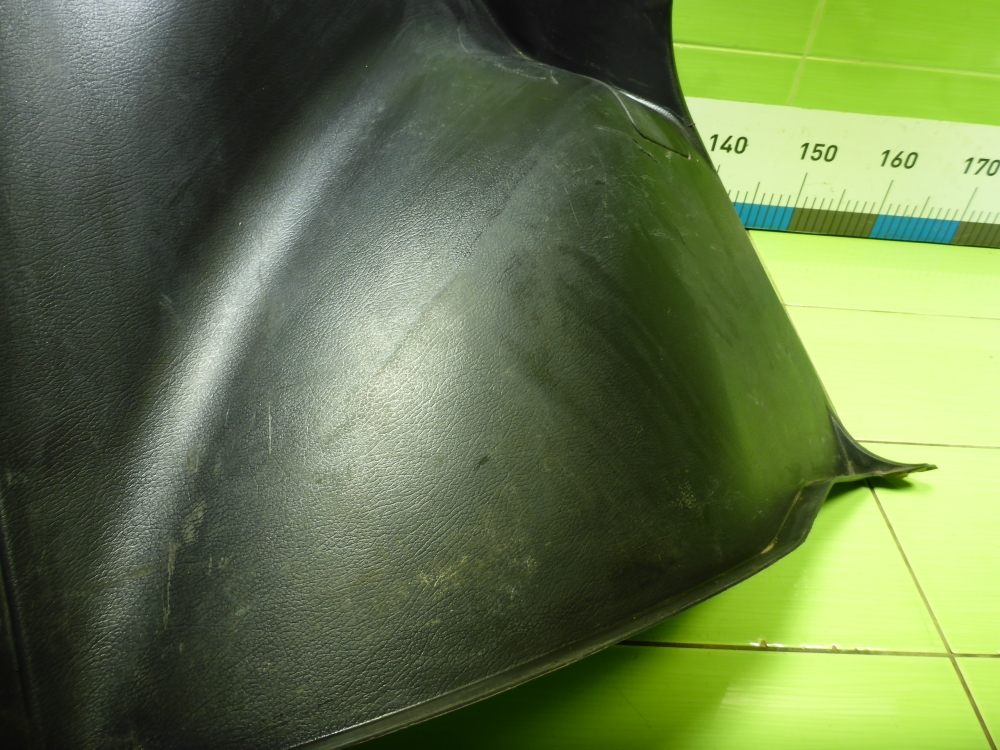 Обшивка багажника