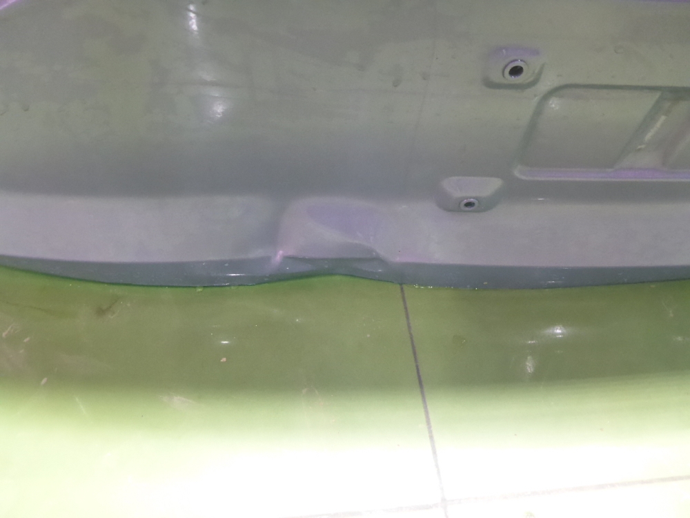 Дверь багажника