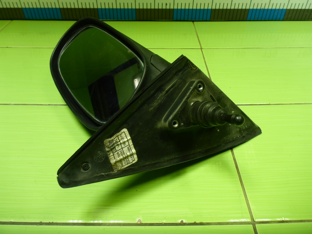 Зеркало правое механическое