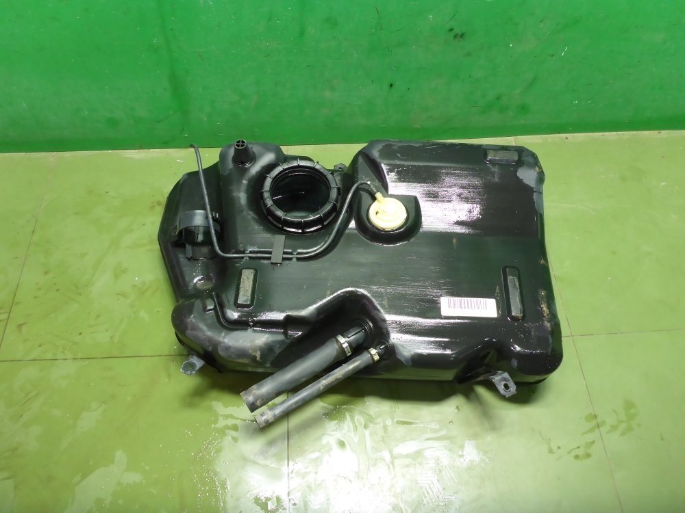 Бак топливный