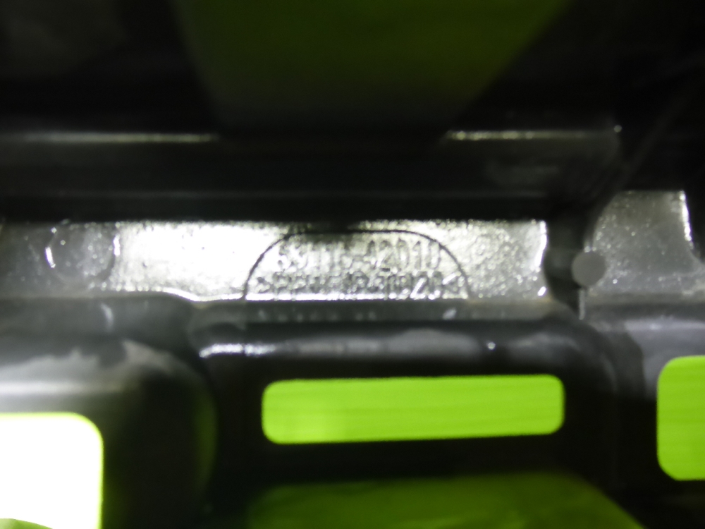 Кронштейн переднего бампера