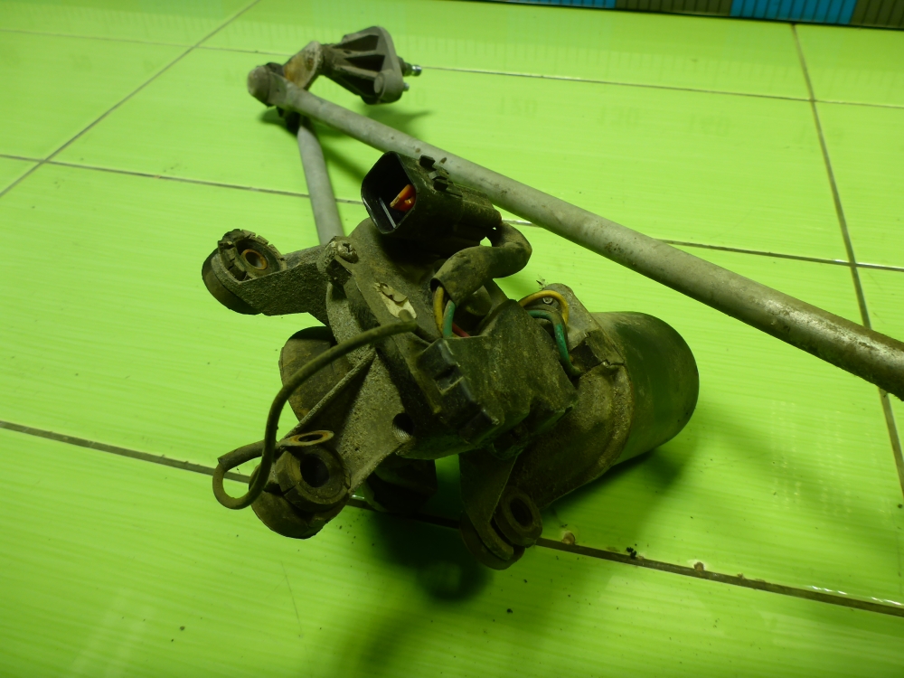 Трапеция стеклоочистителей