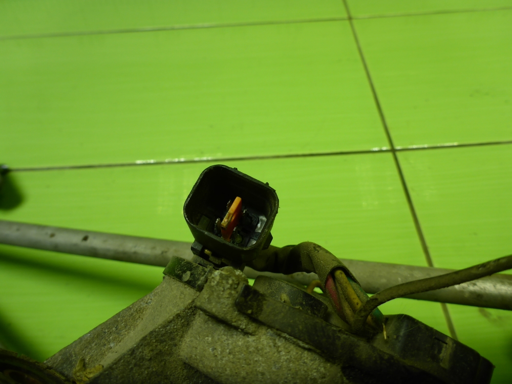 Трапеция стеклоочистителей