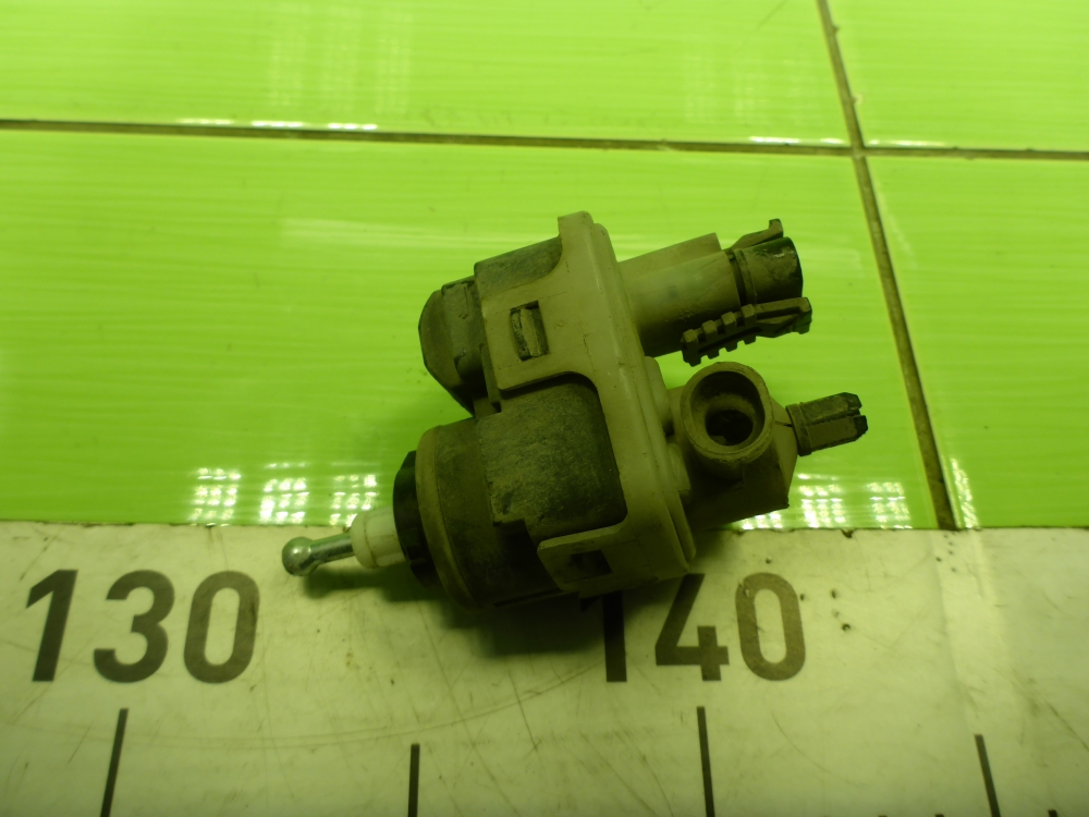 Моторчик корректора фары