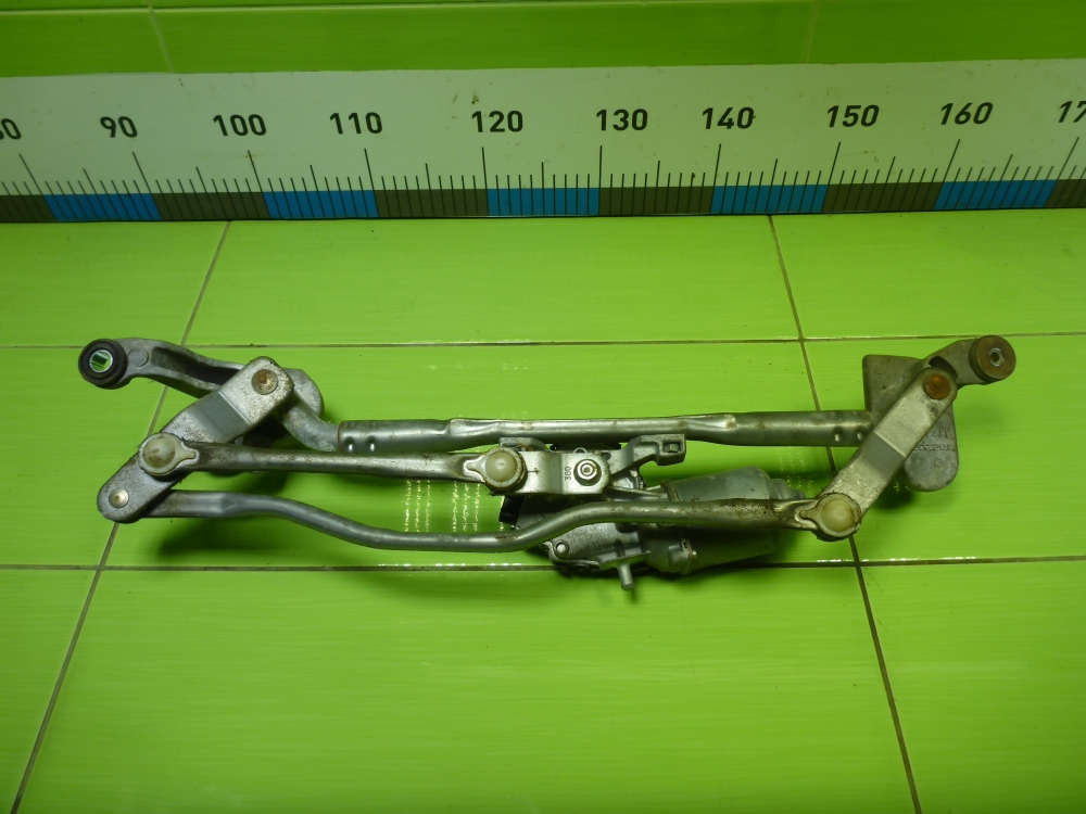 Трапеция стеклоочистителей