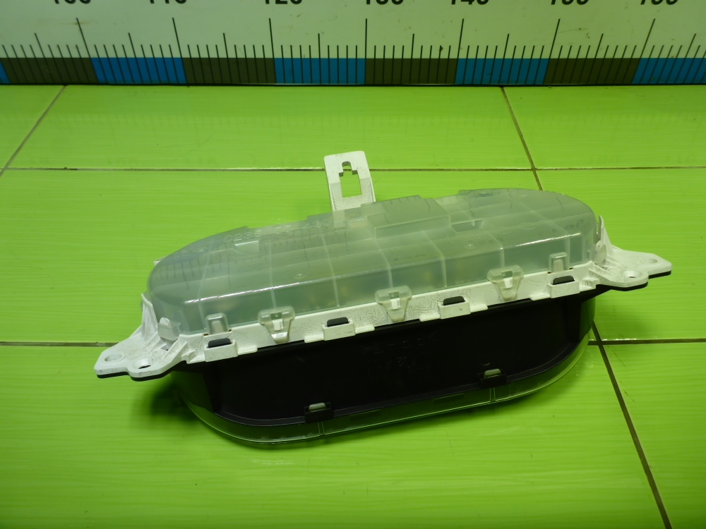 Панель приборов