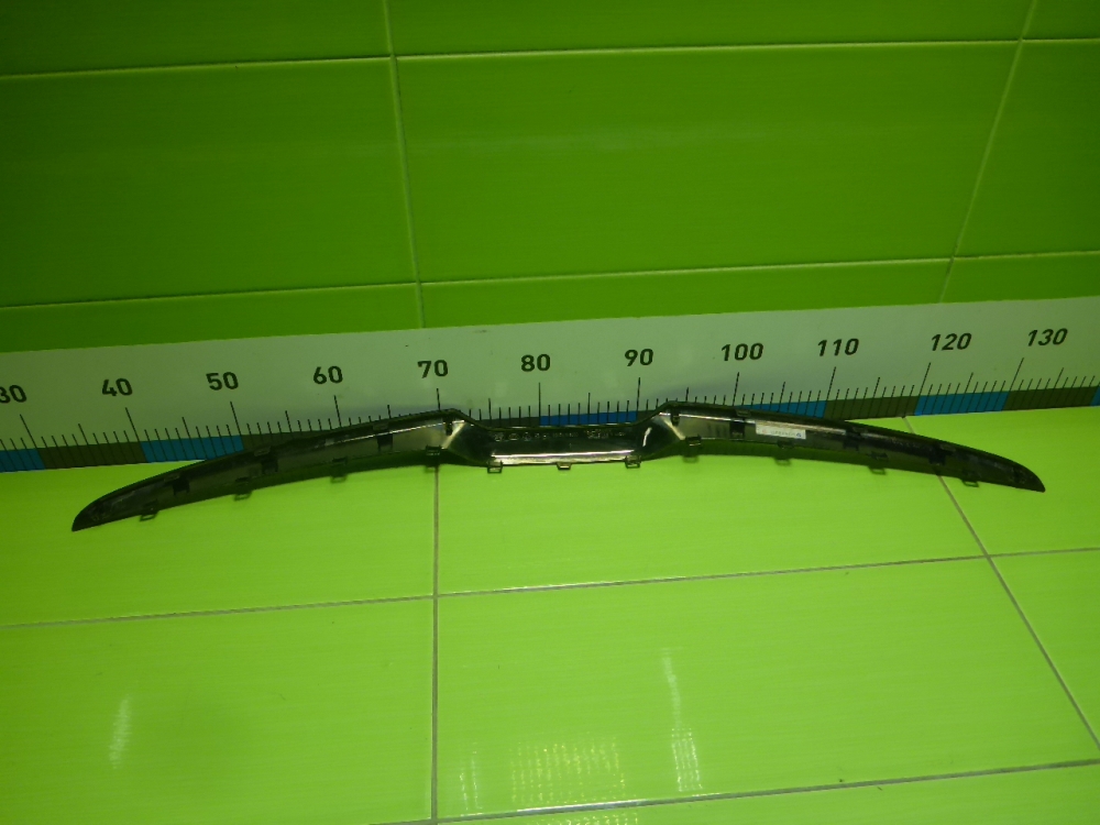 Накладка на решетку радиатора