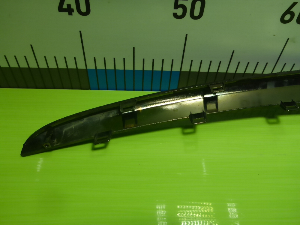 Накладка на решетку радиатора