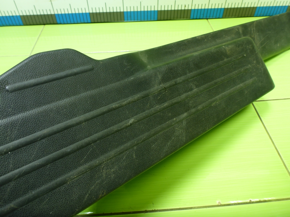 Накладка порога (внутренняя)