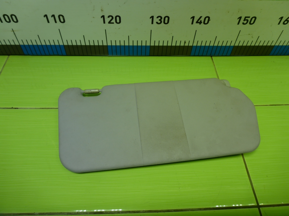 Козырек солнцезащитный