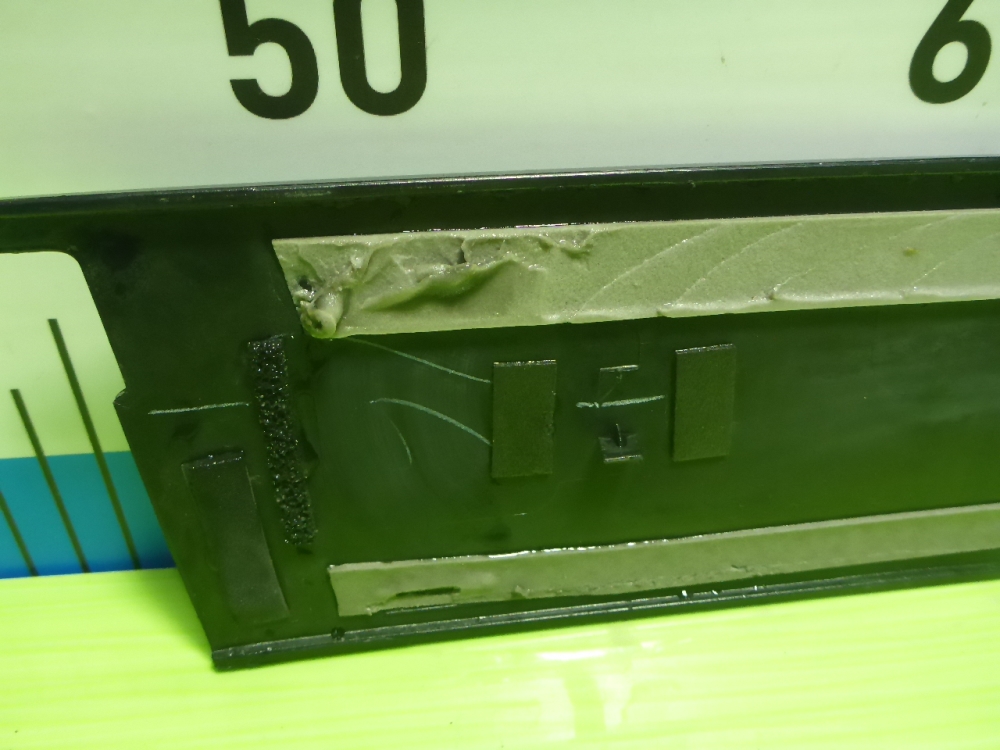 Накладка двери задней левой