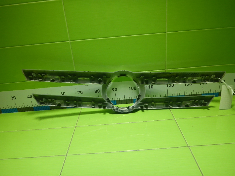 Накладка на решетку радиатора