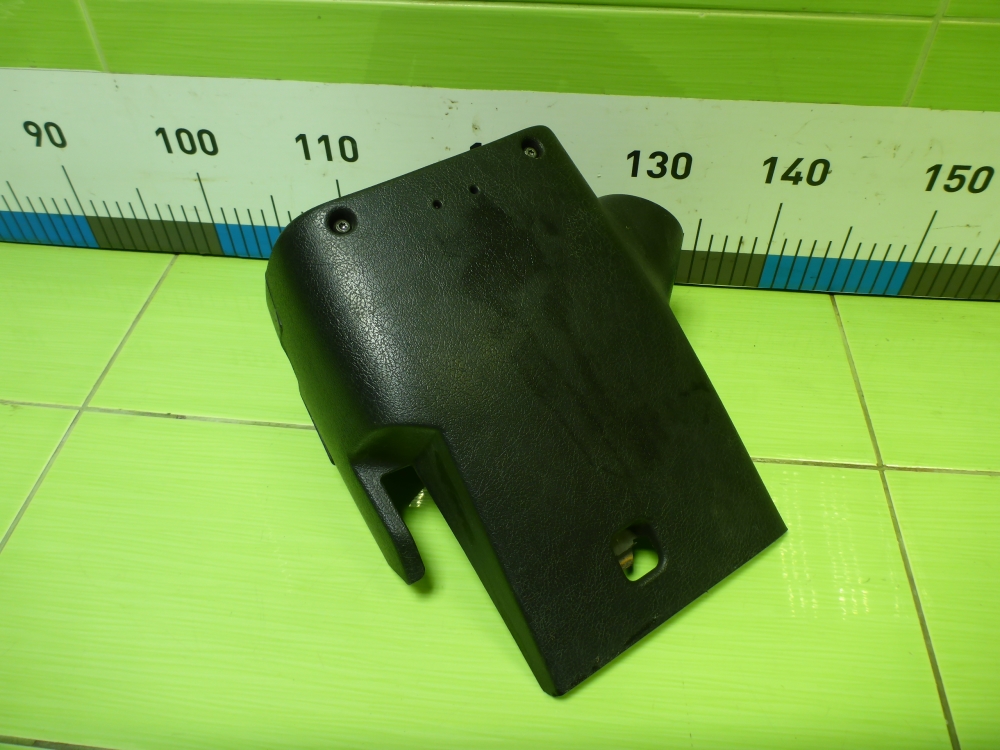 Кожух рулевой колонки