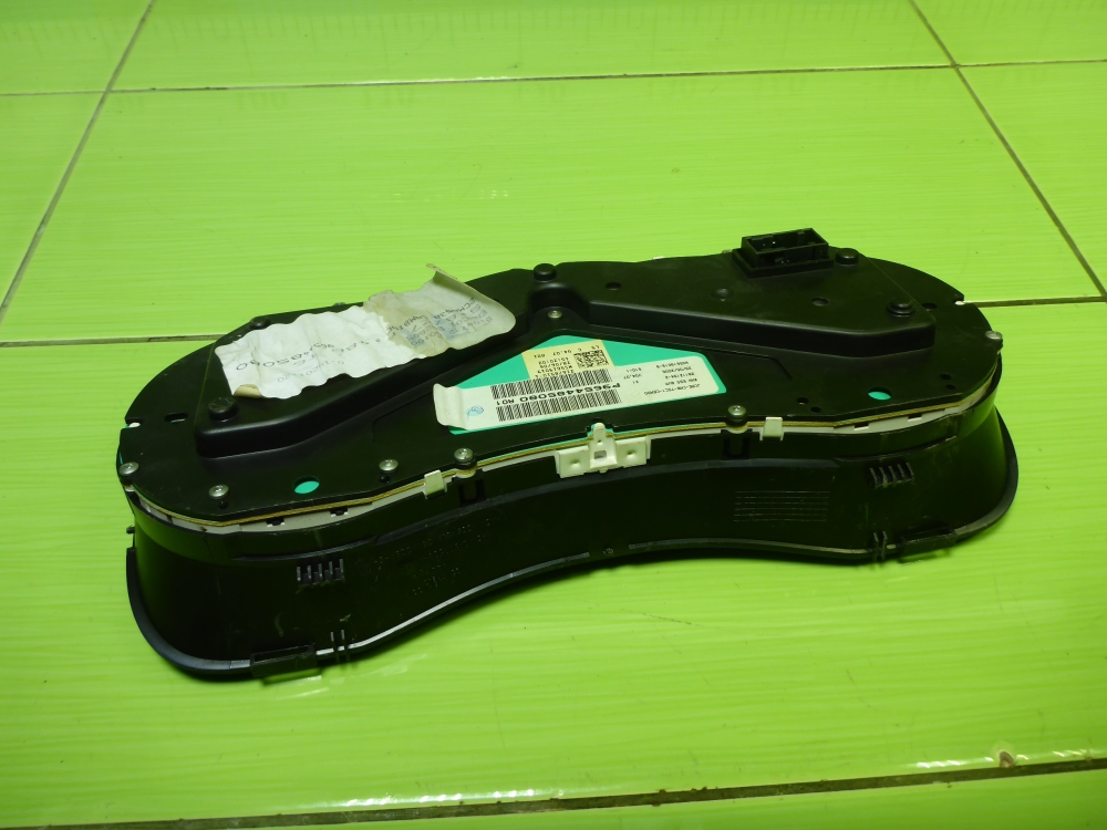 Панель приборов