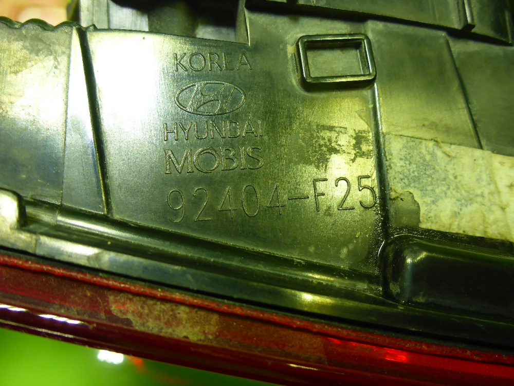 Фонарь задний внутренний правый