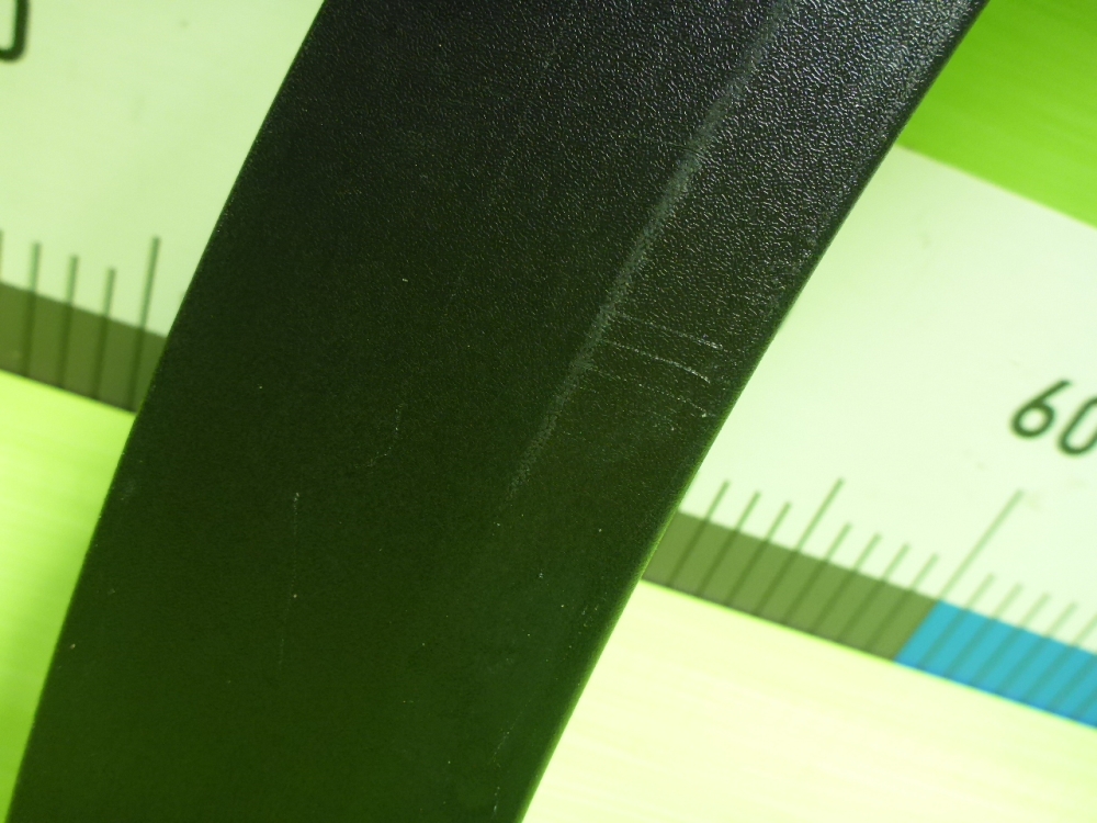 Накладка переднего крыла левого