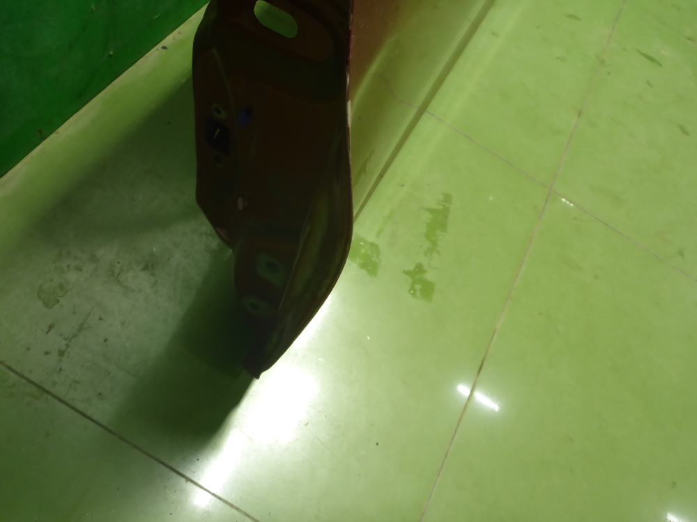 Дверь передняя левая