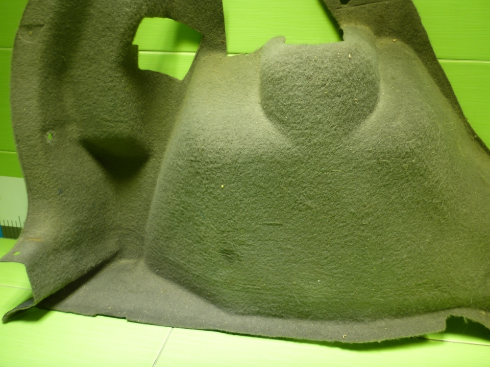 Обшивка багажника