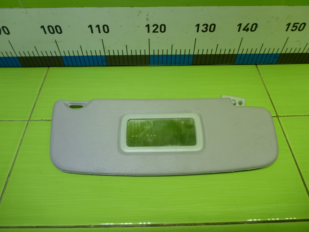 Козырек солнцезащитный