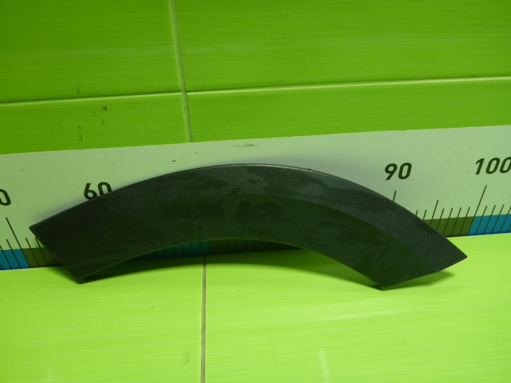 Накладка заднего крыла левого