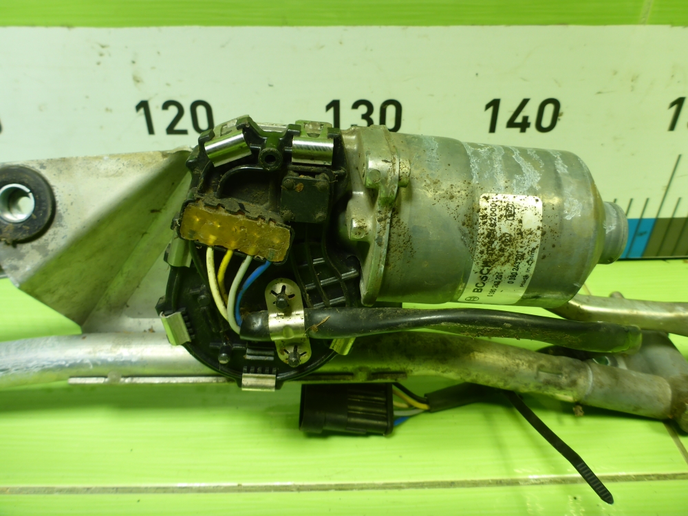 Трапеция стеклоочистителей