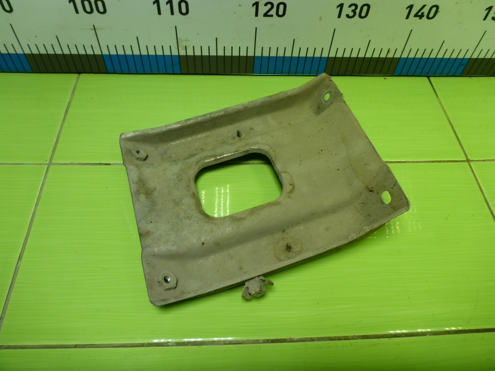 Кронштейн (сопут. товар)