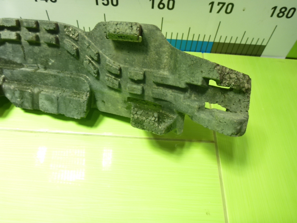 Наполнитель переднего бампера