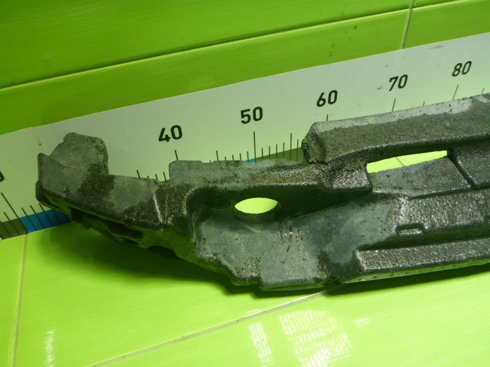 Наполнитель переднего бампера