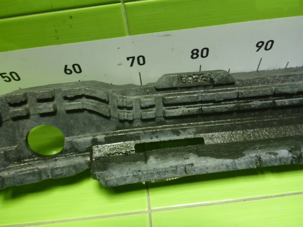 Наполнитель переднего бампера