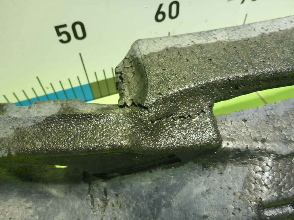 Наполнитель переднего бампера