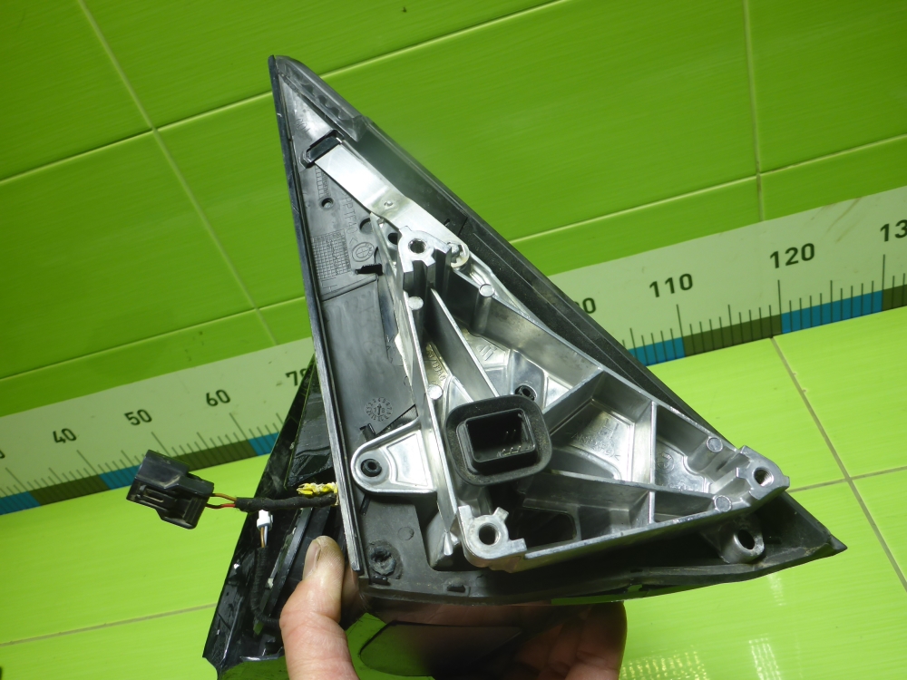 Зеркало левое электрическое