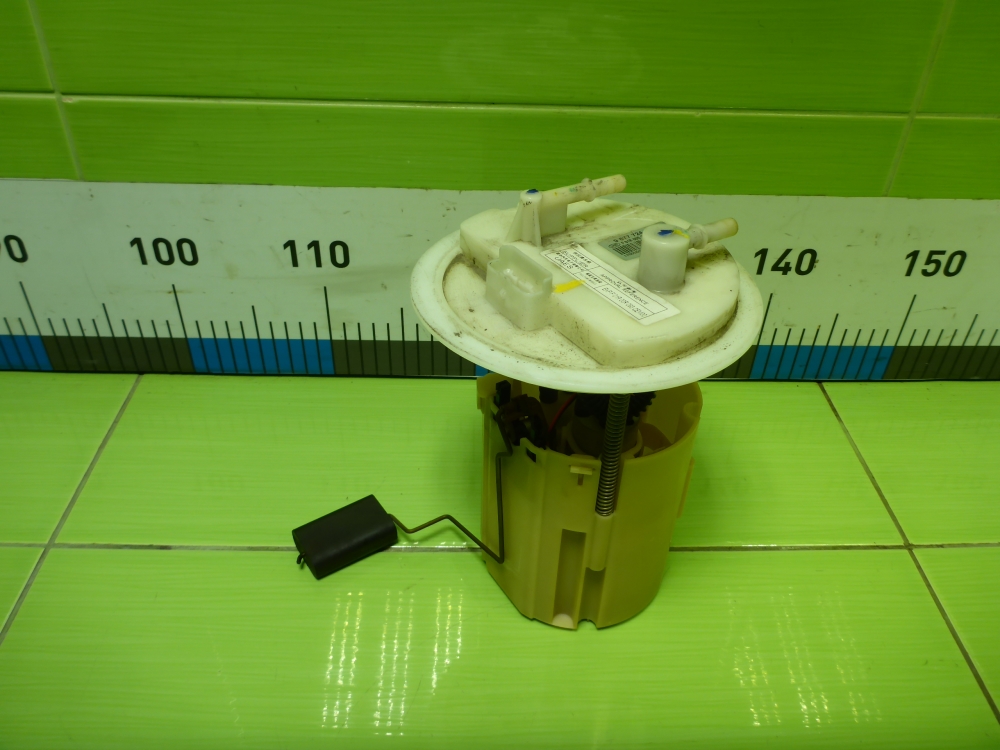 Насос топливный электрический