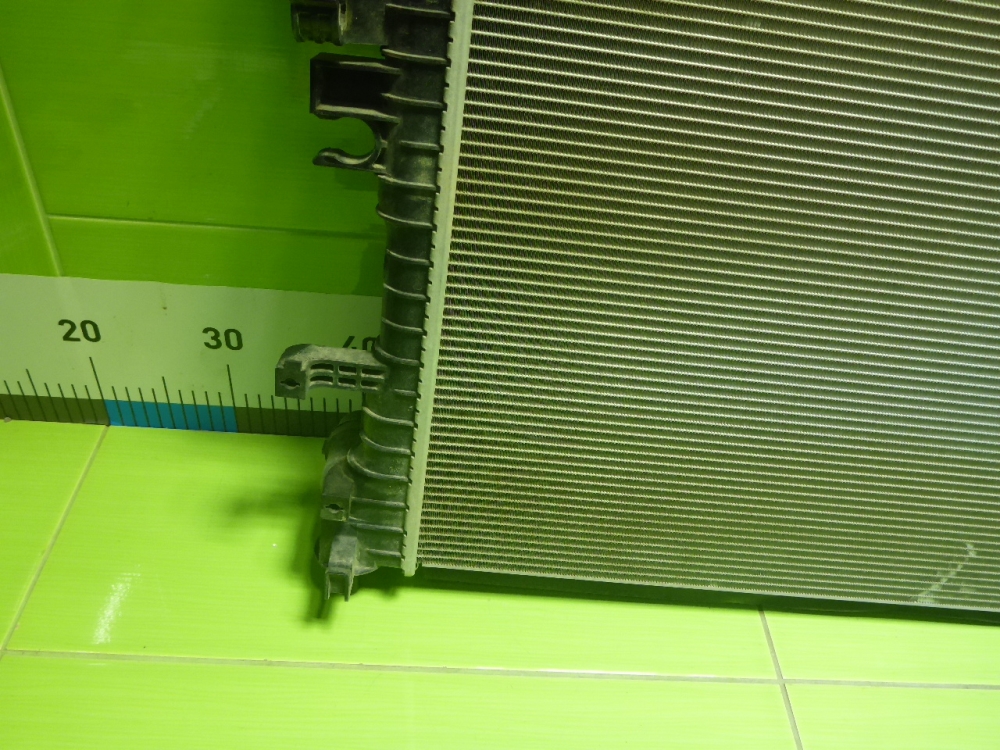 Радиатор охлаждения двигателя основной