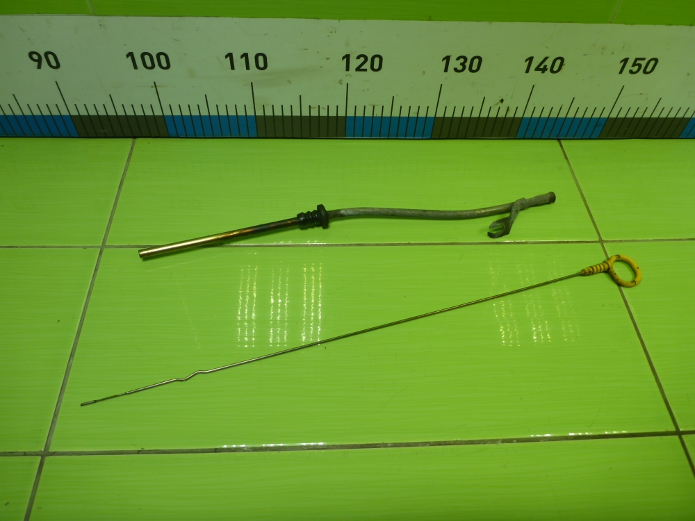 Щуп масляный двигателя