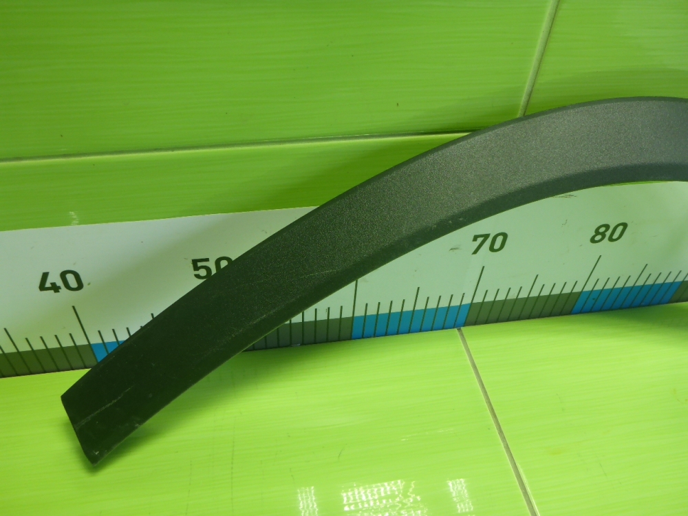 Накладка заднего крыла левого