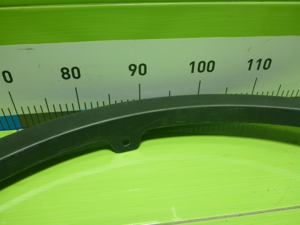 Накладка заднего крыла правого