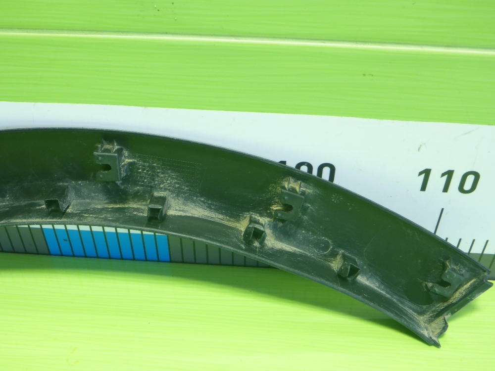 Накладка двери задней левой