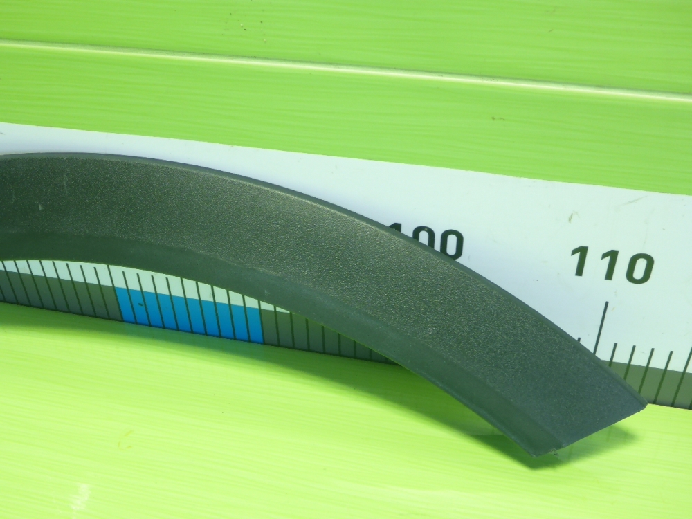 Накладка двери задней левой