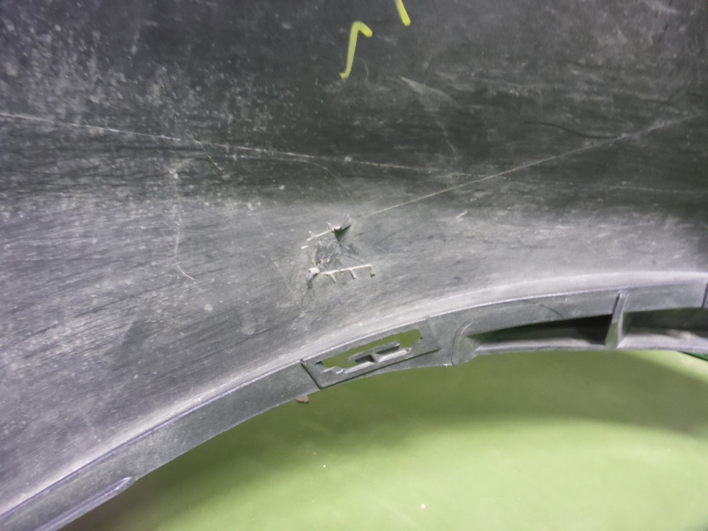 Бампер задний